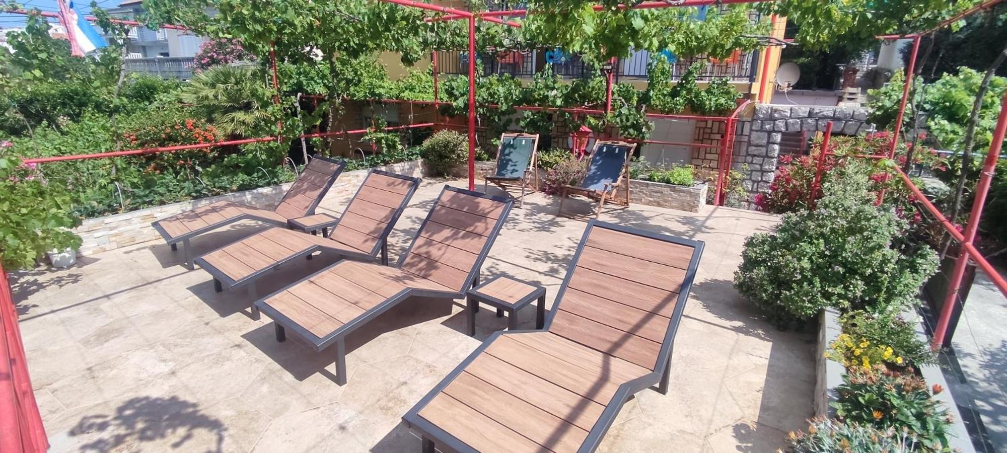 Apartments Maricic 200 Meters From The Beach Novi Vinodolski Exterior photo